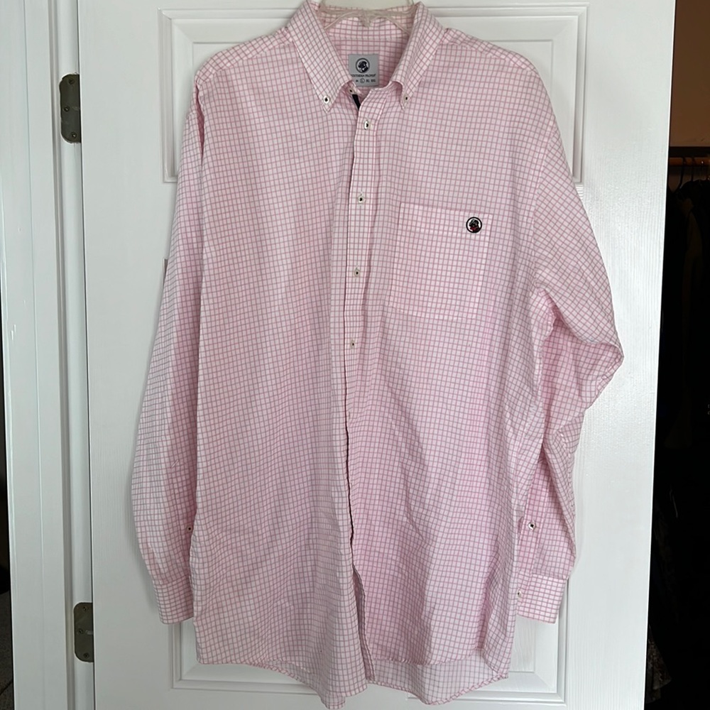 Men’s Southern Proper pink plaid shirt size Large